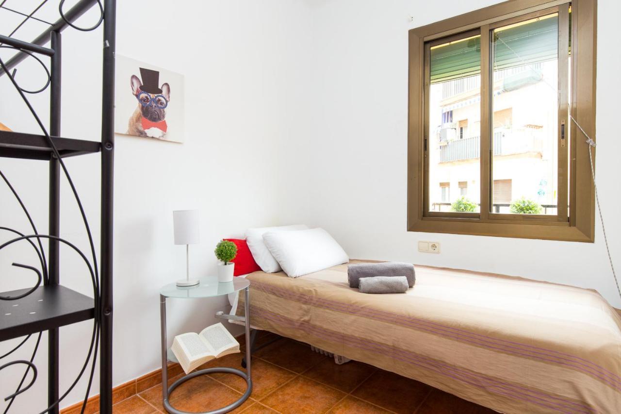 Apartmán Key Sagrada Familia - Carrer Del Clot Barcelona Exteriér fotografie